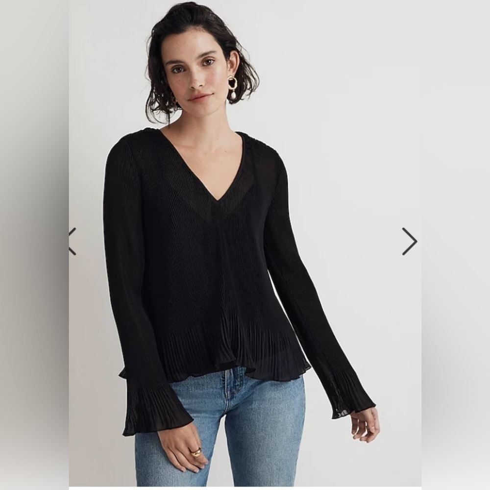 Madewell Pleated Flare Sleeve Top Black Size L